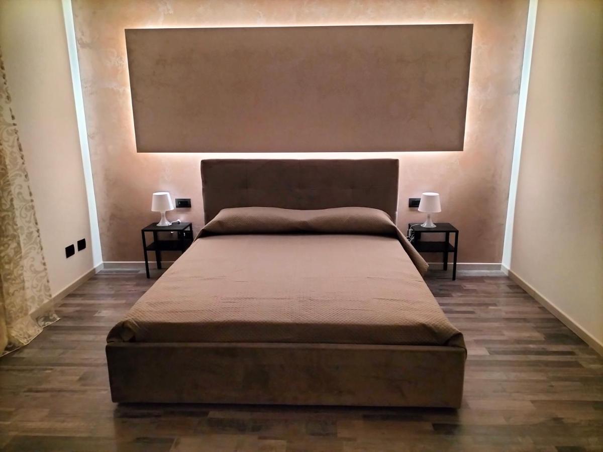 Santiago Rooms Caltagirone Exterior foto