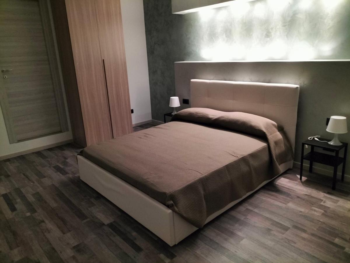 Santiago Rooms Caltagirone Exterior foto