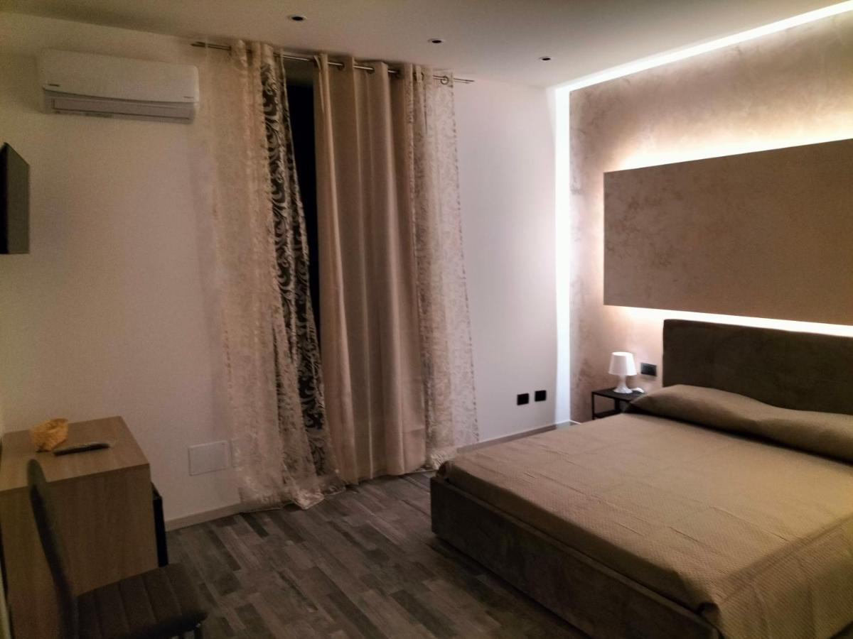 Santiago Rooms Caltagirone Exterior foto
